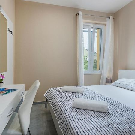 Roberto Rooms Пореч Екстер'єр фото