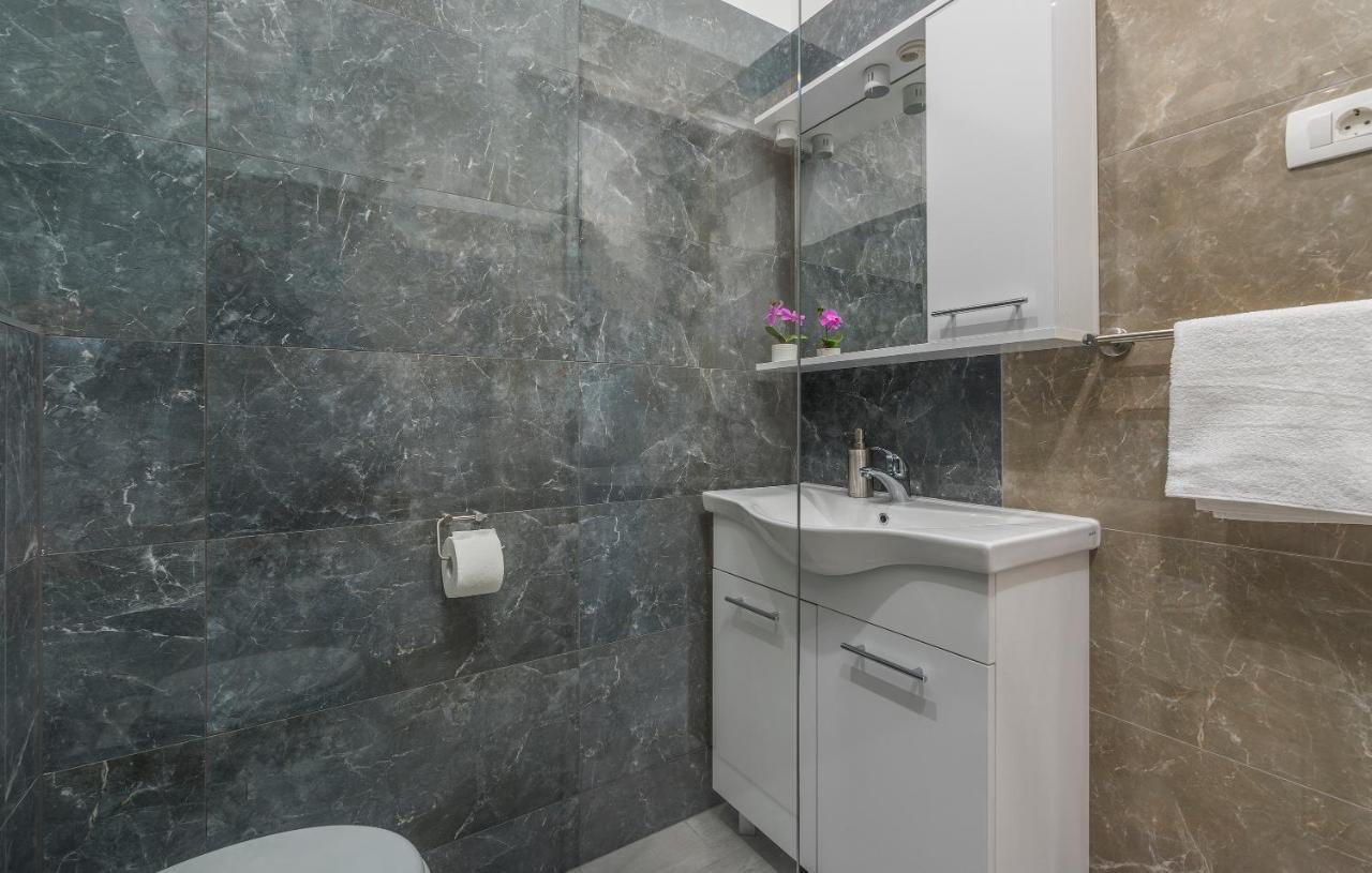 Roberto Rooms Пореч Екстер'єр фото