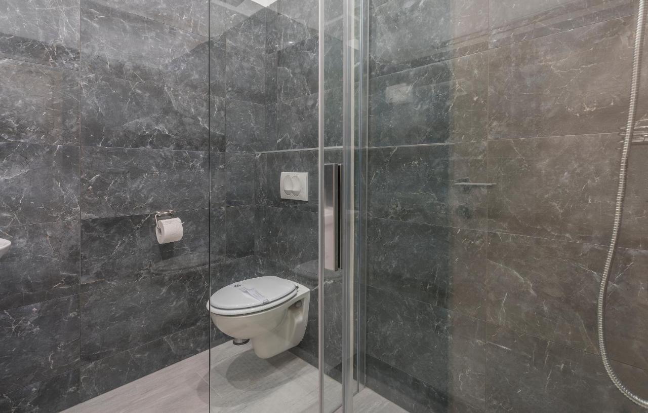 Roberto Rooms Пореч Екстер'єр фото